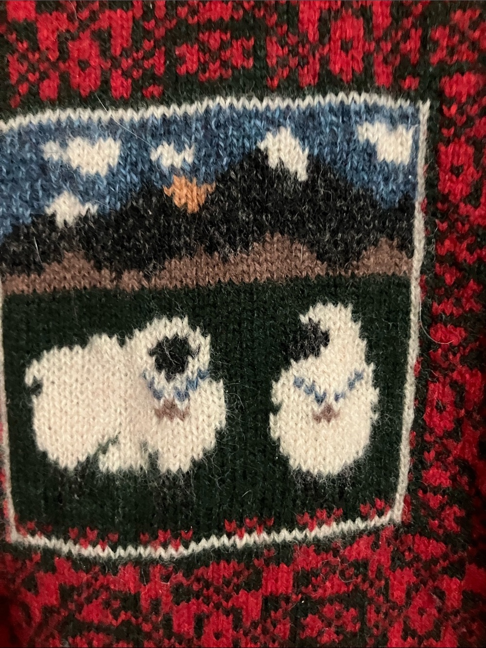 Woolrich vintage Red Crewneck Sweater with Sheep Motif wool medium - Picture 2 of 5